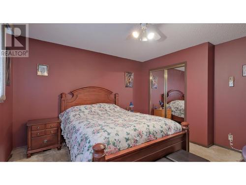 895 Theodora Road, Kelowna, BC - Indoor Photo Showing Bedroom