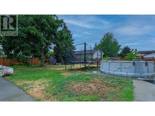 895 Theodora Road, Kelowna, BC - Outdoor With Backyard