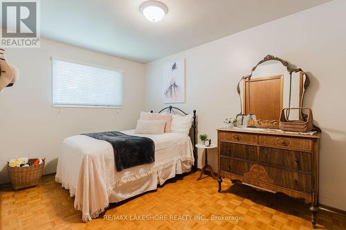 8 Elm Avenue, Hamilton Township (Baltimore), ON - Indoor Photo Showing Bedroom