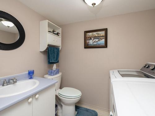 Powder room - 42 Rue De L'Arche, Notre-Dame-De-L'Île-Perrot, QC - Indoor Photo Showing Bathroom