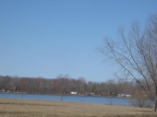 Vue sur l'eau - Ch. Bord-De-L'Eau N., Noyan, QC 