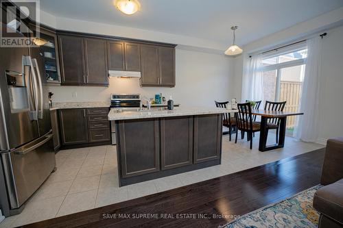 120 Mutrie Boulevard, Guelph/Eramosa, ON - Indoor Photo Showing Kitchen