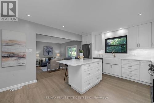 23 Millwood Road, Erin, ON - Indoor Photo Showing Kitchen