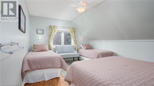 424 Huron Road, Red Bay, ON - Indoor Photo Showing Bedroom