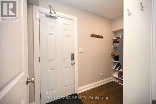 1626 Greenbriar Drive, Oakville, ON - Indoor Photo Showing Other Room