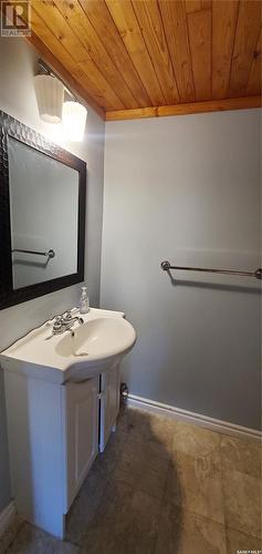 209 Government Road, Wolseley, SK - Indoor Photo Showing Bathroom