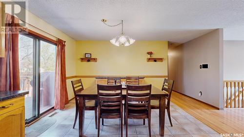 7155 Bright Bay, Regina, SK - Indoor Photo Showing Dining Room