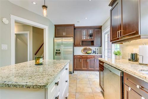 193 Appleby Line, Burlington, ON - Indoor Photo Showing Kitchen With Upgraded Kitchen