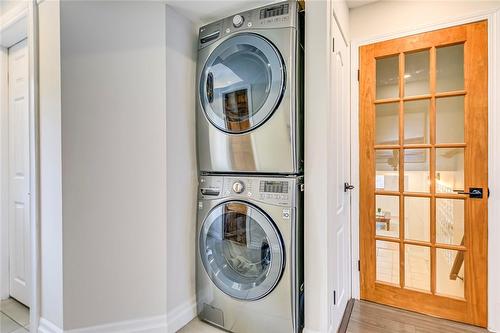 193 Appleby Line, Burlington, ON - Indoor Photo Showing Laundry Room