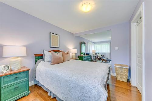 193 Appleby Line, Burlington, ON - Indoor Photo Showing Bedroom