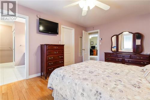 49 Fleuriant, Dieppe, NB - Indoor Photo Showing Bedroom