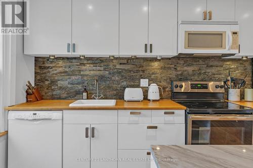 856 Miller Road, Prince Edward County, ON - Indoor Photo Showing Kitchen With Upgraded Kitchen