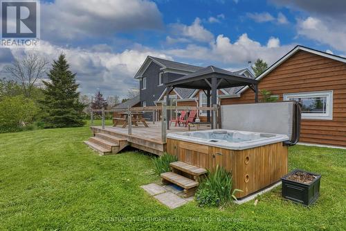 856 Miller Road, Prince Edward County, ON - Outdoor