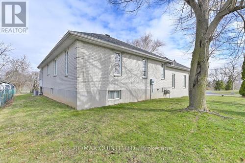 5 Eastern Avenue, Prince Edward County, ON - Outdoor