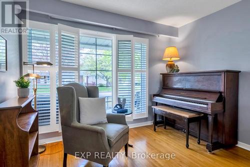 45 Bayview Crescent, Cobourg, ON - Indoor Photo Showing Living Room