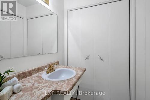 45 Bayview Crescent, Cobourg, ON - Indoor Photo Showing Bathroom