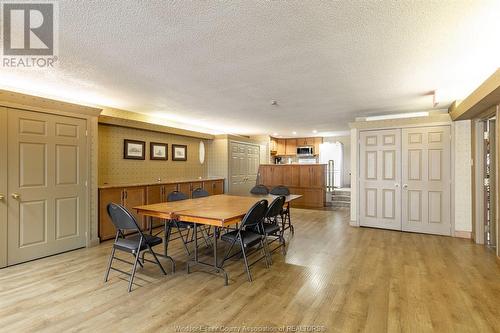 75 Riverside Drive East Unit# 1709, Windsor, ON - Indoor Photo Showing Dining Room