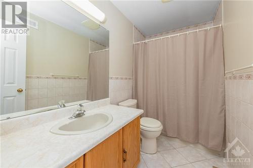 3754 Autumnwood Street, Ottawa, ON - Indoor Photo Showing Bathroom