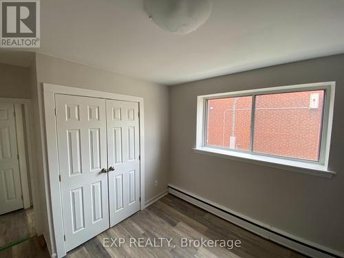 1254 Fennell Avenue E, Hamilton, ON - Indoor Photo Showing Other Room