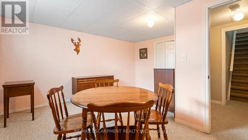 48 - 19 Hanlon Place, Brant, ON - Indoor Photo Showing Dining Room