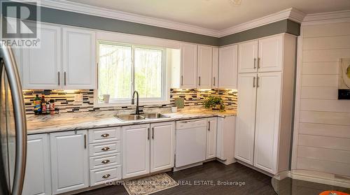 270 William Street E, North Middlesex, ON - Indoor Photo Showing Kitchen With Double Sink