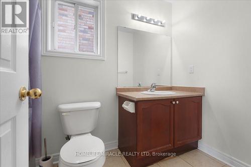 455 Comiskey Crescent, Mississauga, ON - Indoor Photo Showing Bathroom