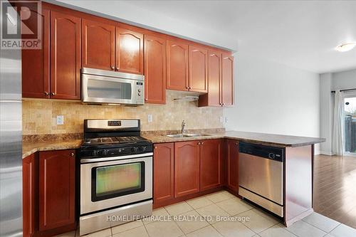 455 Comiskey Crescent, Mississauga, ON - Indoor Photo Showing Kitchen With Double Sink