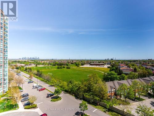 907 - 4879 Kimbermount Avenue S, Mississauga, ON - Outdoor With View