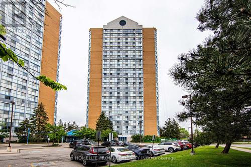 1015 - 35 Trailwood Drive, Mississauga, ON - Outdoor With Facade