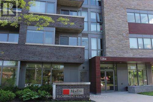 216 - 1284 Guelph Line, Burlington, ON - Outdoor With Balcony