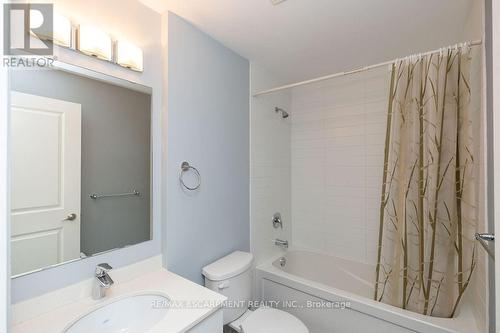 216 - 1284 Guelph Line, Burlington, ON - Indoor Photo Showing Bathroom