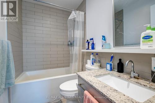 712 - 160 Flemington Road, Toronto, ON - Indoor Photo Showing Bathroom