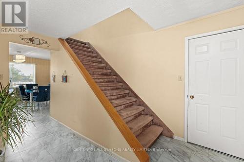 19 Golfview Drive, Bancroft, ON - Indoor Photo Showing Other Room