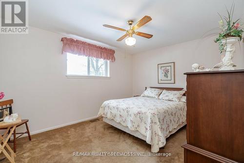 22 Avondale Boulevard, Brampton, ON - Indoor Photo Showing Bedroom