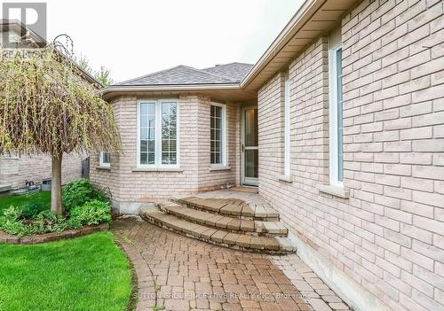 137 Dean Avenue, Barrie, ON - Outdoor