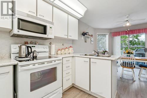 17 Leo Boulevard, Wasaga Beach, ON - Indoor Photo Showing Kitchen With Double Sink