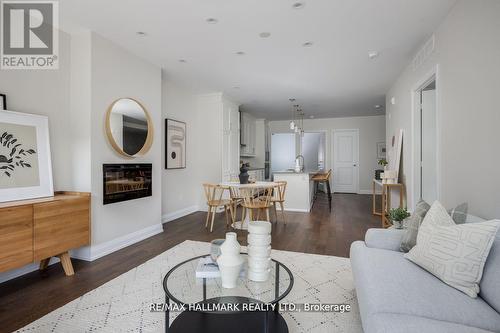 304 - 200 Woodbine Avenue, Toronto, ON - Indoor Photo Showing Living Room With Fireplace