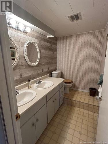 3 Maplewood Court, St. Stephen, NB - Indoor Photo Showing Bathroom