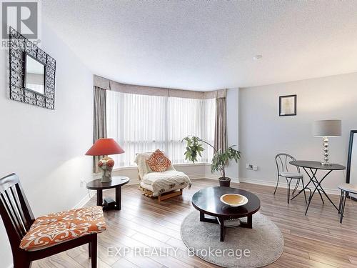 1010 - 38 Elm Street, Toronto, ON - Indoor Photo Showing Living Room
