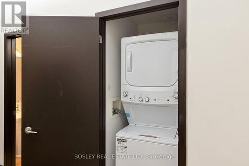 211 - 183 Dovercourt Road, Toronto, ON - Indoor Photo Showing Laundry Room