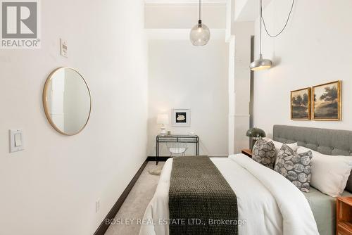 211 - 183 Dovercourt Road, Toronto, ON - Indoor Photo Showing Bedroom