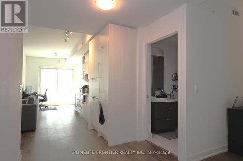309 - 199 Richmond Street W, Toronto, ON - Indoor Photo Showing Other Room