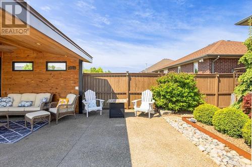 401 Hadfield Crescent, Sarnia, ON - Outdoor With Exterior