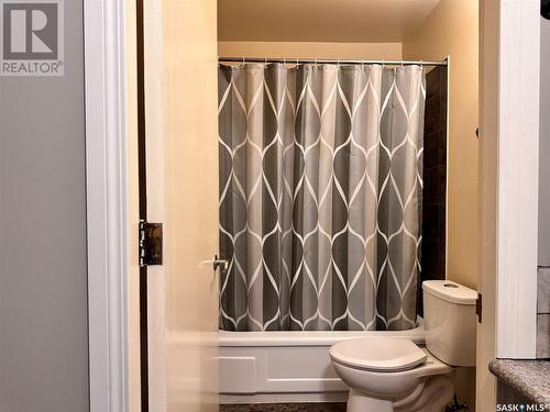 237 Moore Street, Foam Lake, SK - Indoor Photo Showing Bathroom
