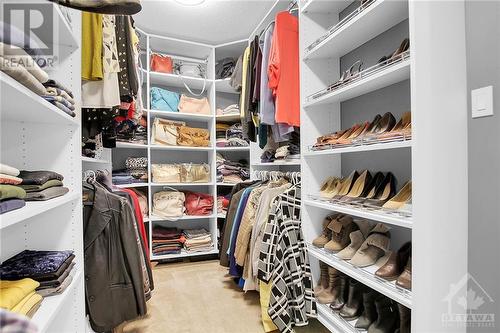 Custom walk-in closet - 915 Guinness Crescent, Ottawa, ON - Indoor With Storage