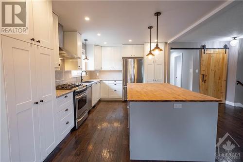 Main Level - 51 Antler Avenue, Ottawa, ON - Indoor Photo Showing Kitchen With Upgraded Kitchen