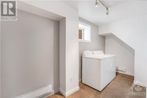 Unit 2 - 890 Notre Dame Street, Embrun, ON - Indoor Photo Showing Laundry Room