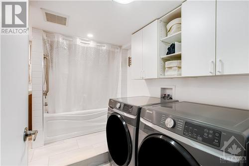 Unit 3 - 890 Notre Dame Street, Embrun, ON - Indoor Photo Showing Laundry Room