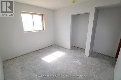 612 26Th Avenue, Hanover, ON - Indoor Photo Showing Other Room