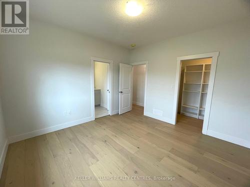 612 26Th Avenue, Hanover, ON - Indoor Photo Showing Other Room